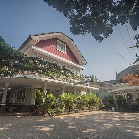 Hotel Front One Boutique Baluran Malang Zewnętrze zdjęcie