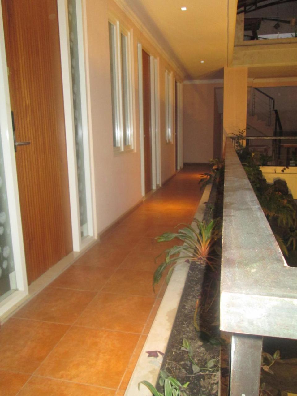 Hotel Front One Boutique Baluran Malang Zewnętrze zdjęcie
