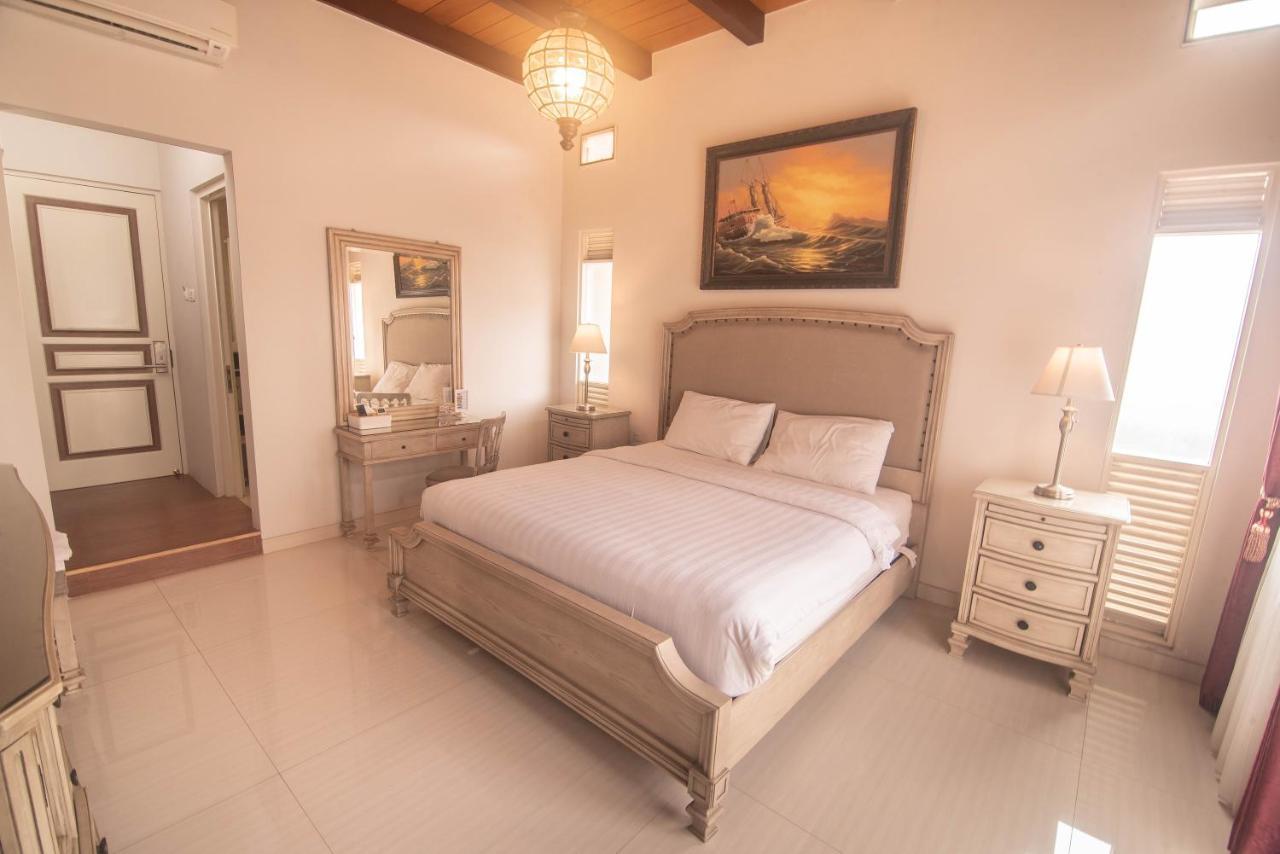 Hotel Front One Boutique Baluran Malang Zewnętrze zdjęcie