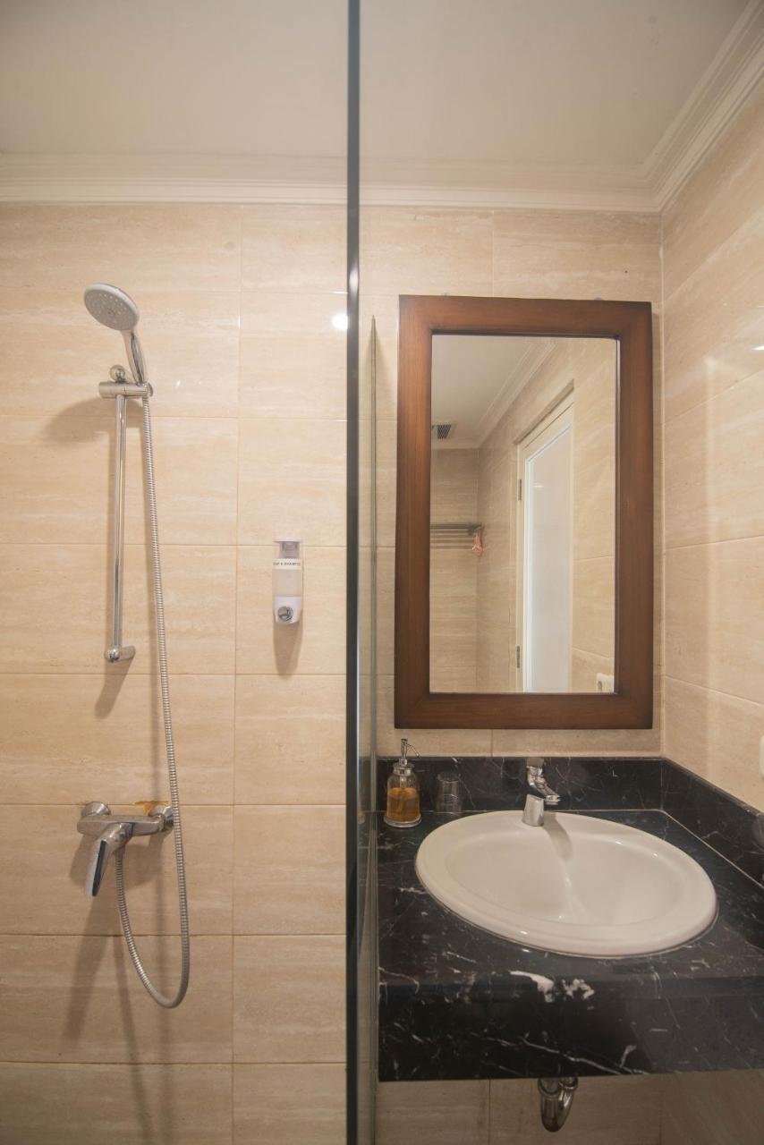 Hotel Front One Boutique Baluran Malang Zewnętrze zdjęcie