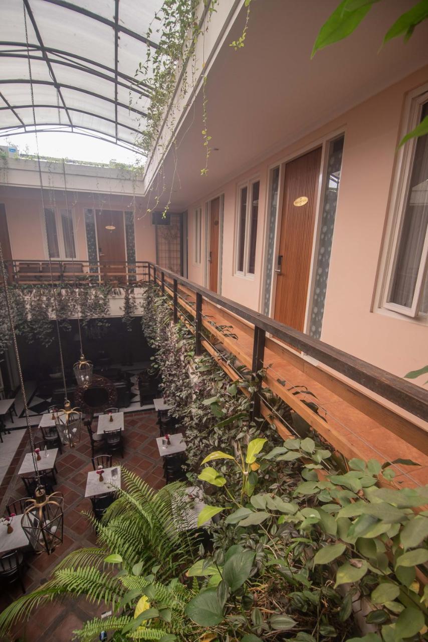 Hotel Front One Boutique Baluran Malang Zewnętrze zdjęcie