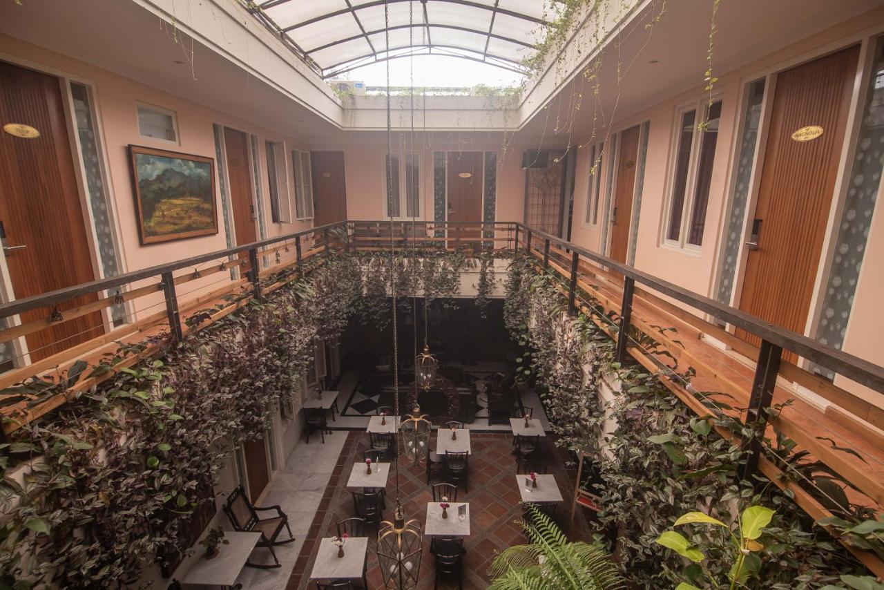 Hotel Front One Boutique Baluran Malang Zewnętrze zdjęcie