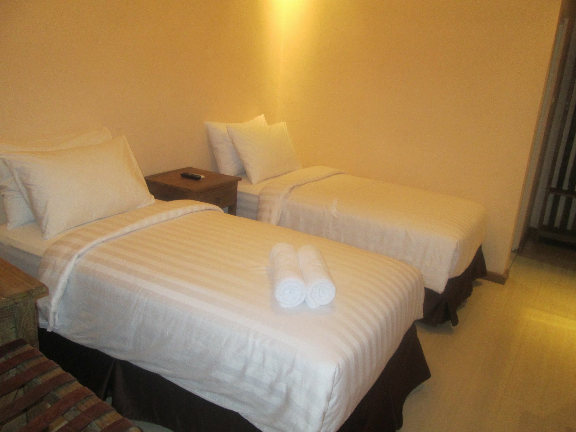 Hotel Front One Boutique Baluran Malang Zewnętrze zdjęcie